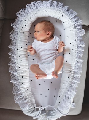 Triangles Light Grey Baby Nest